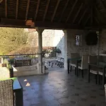 Demeure Des Vieux Bains Couette-café 4*