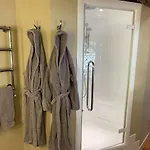 Demeure Des Vieux Bains 4*