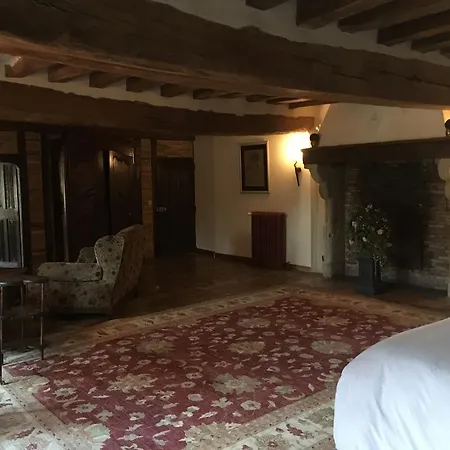 Demeure Des Vieux Bains
