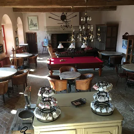 Demeure Des Vieux Bains 4*